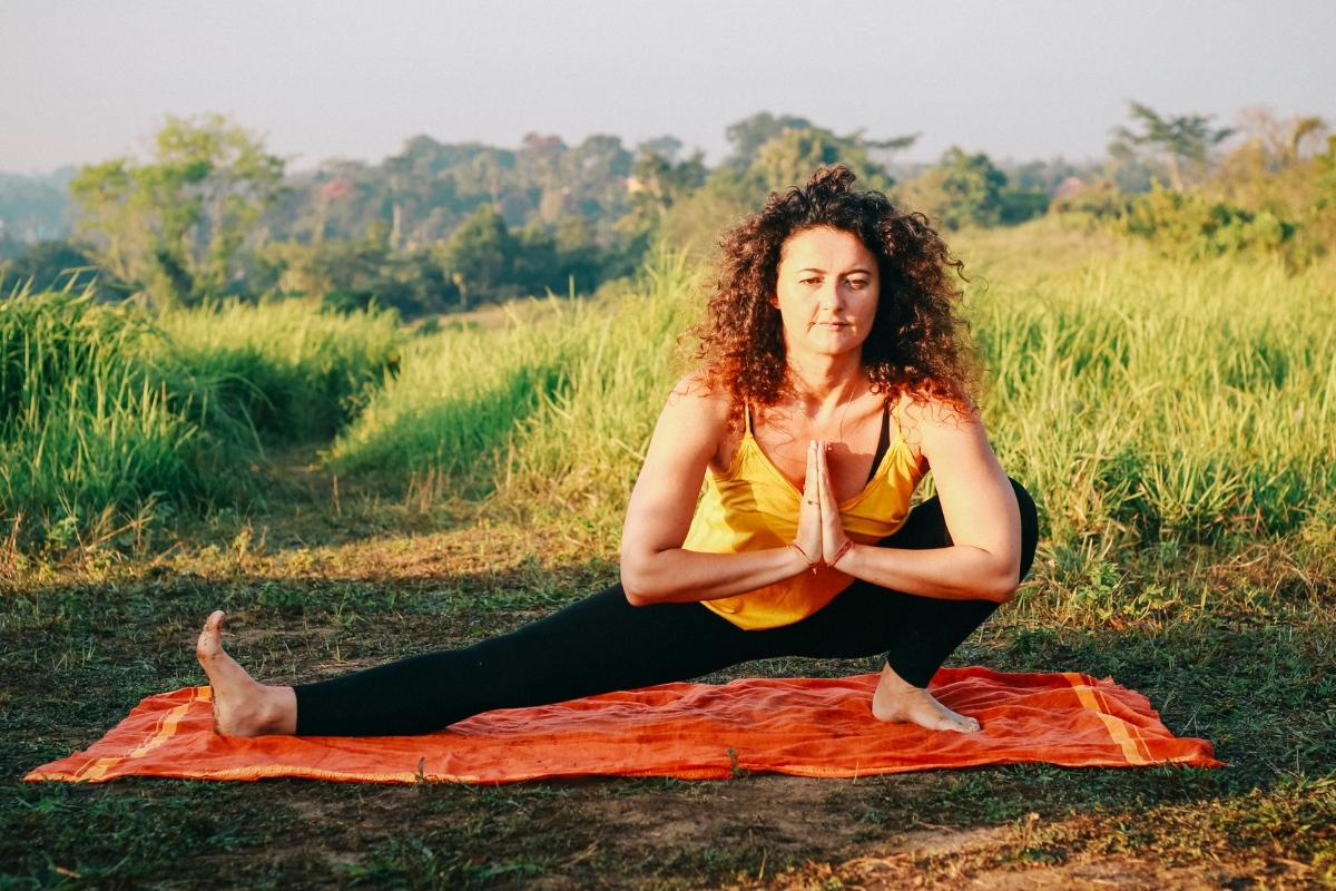 20 min Yoga Program for Fluid Retention