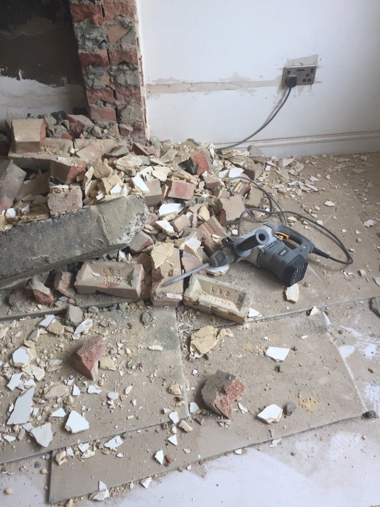 How to Remove Ground Floor Chimney Breast in Simple Steps