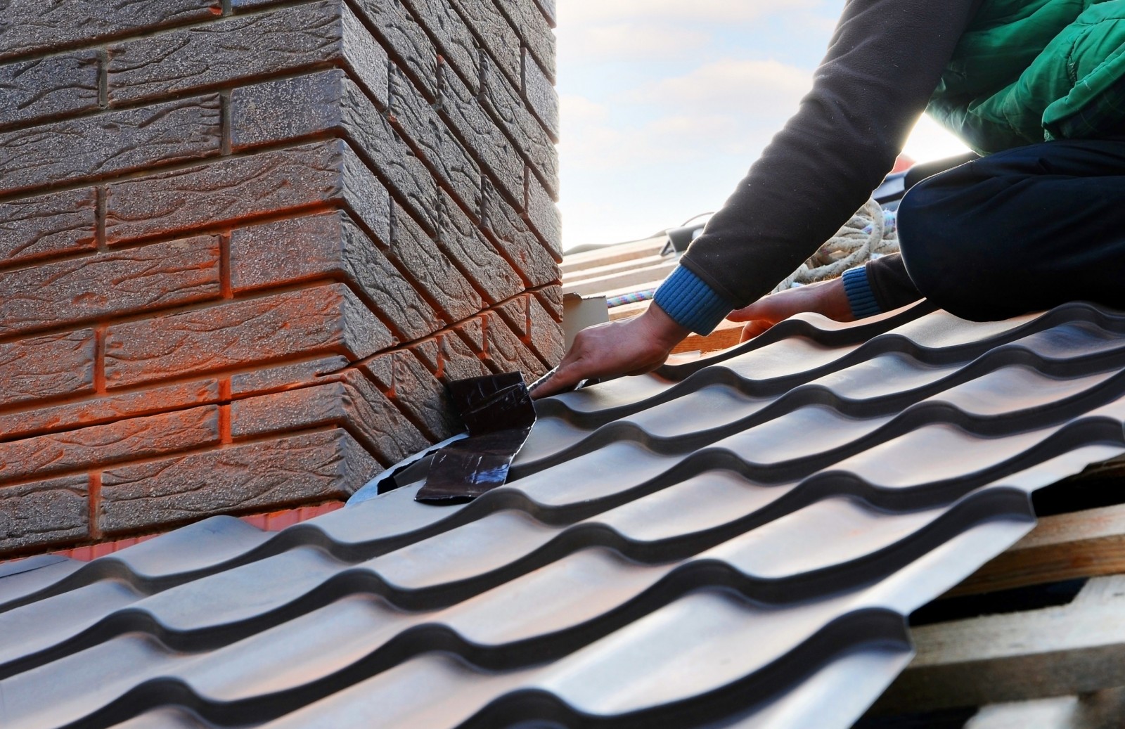 How to Remove Chimney Below Roof Line in 4 Simple Steps