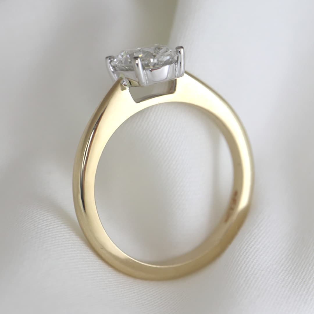 Custom Diamond Engagement Ring