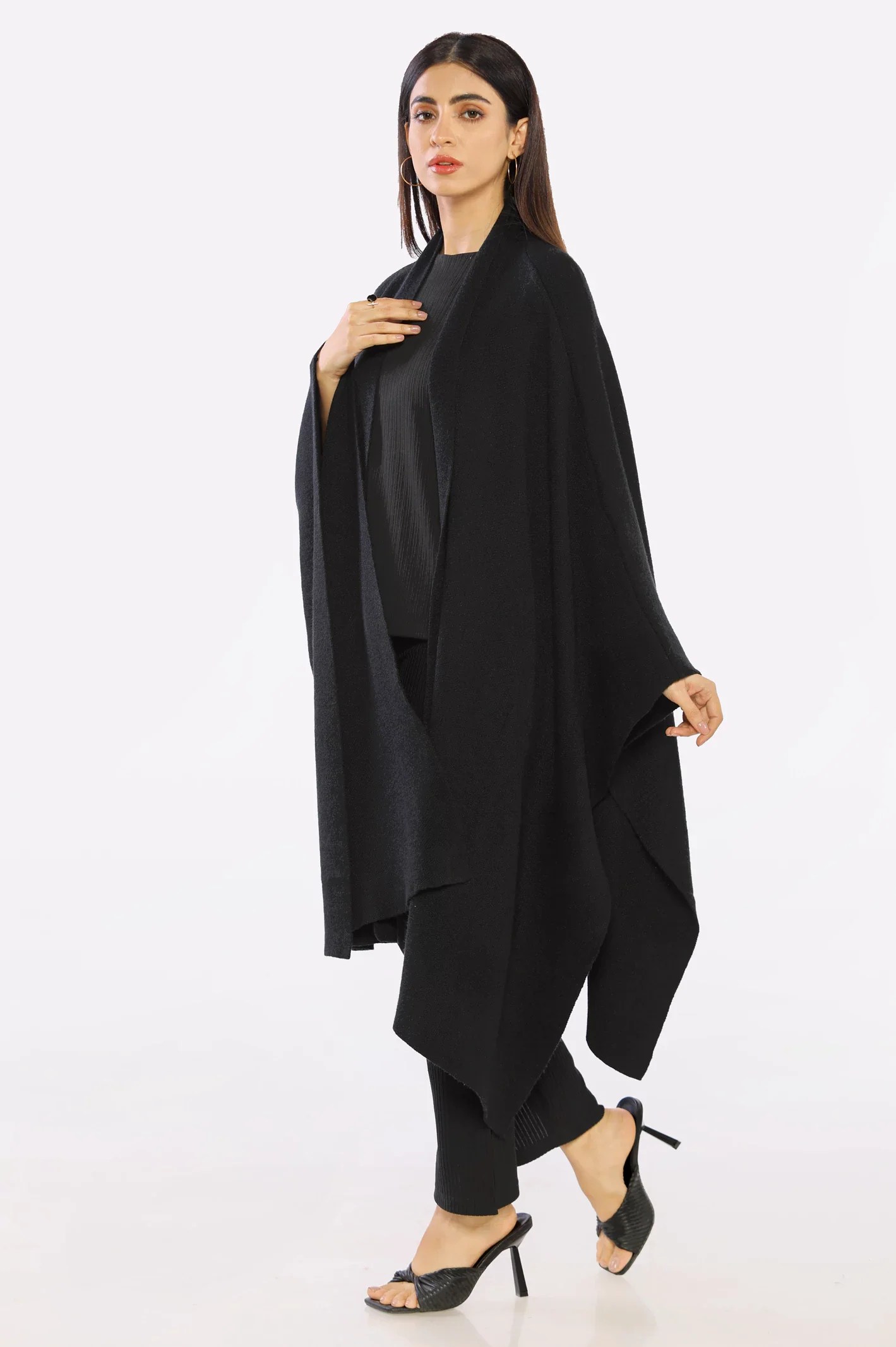 Black Cap Shawl Diners Pakistan