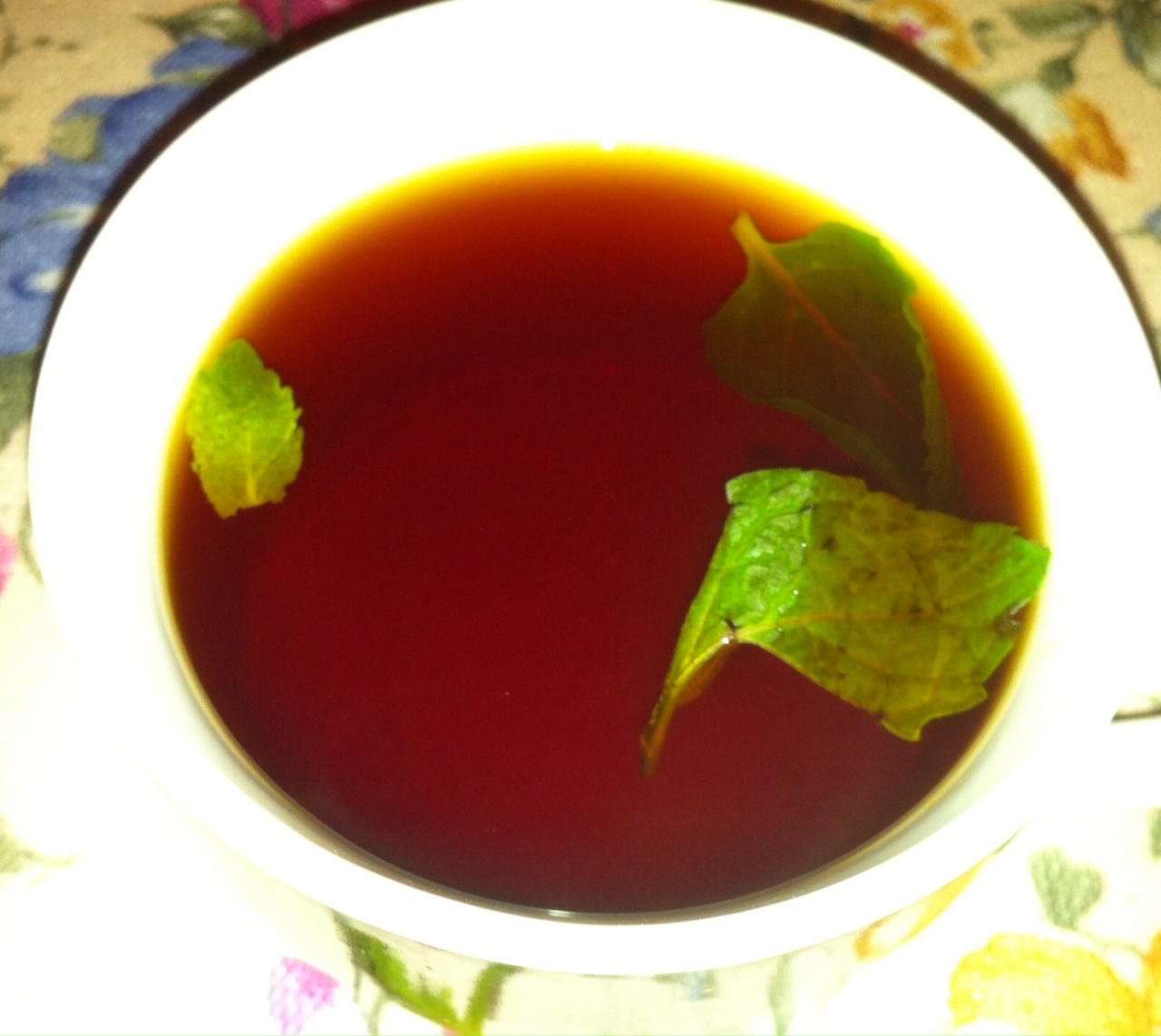 Sulaimani tea recipe الشاي السليماني Black Tea with mint leaves