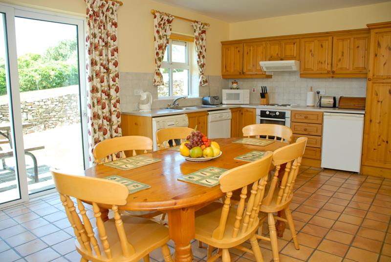 Dingle Cottages for family selfcatering holiday Dingle Peninsula