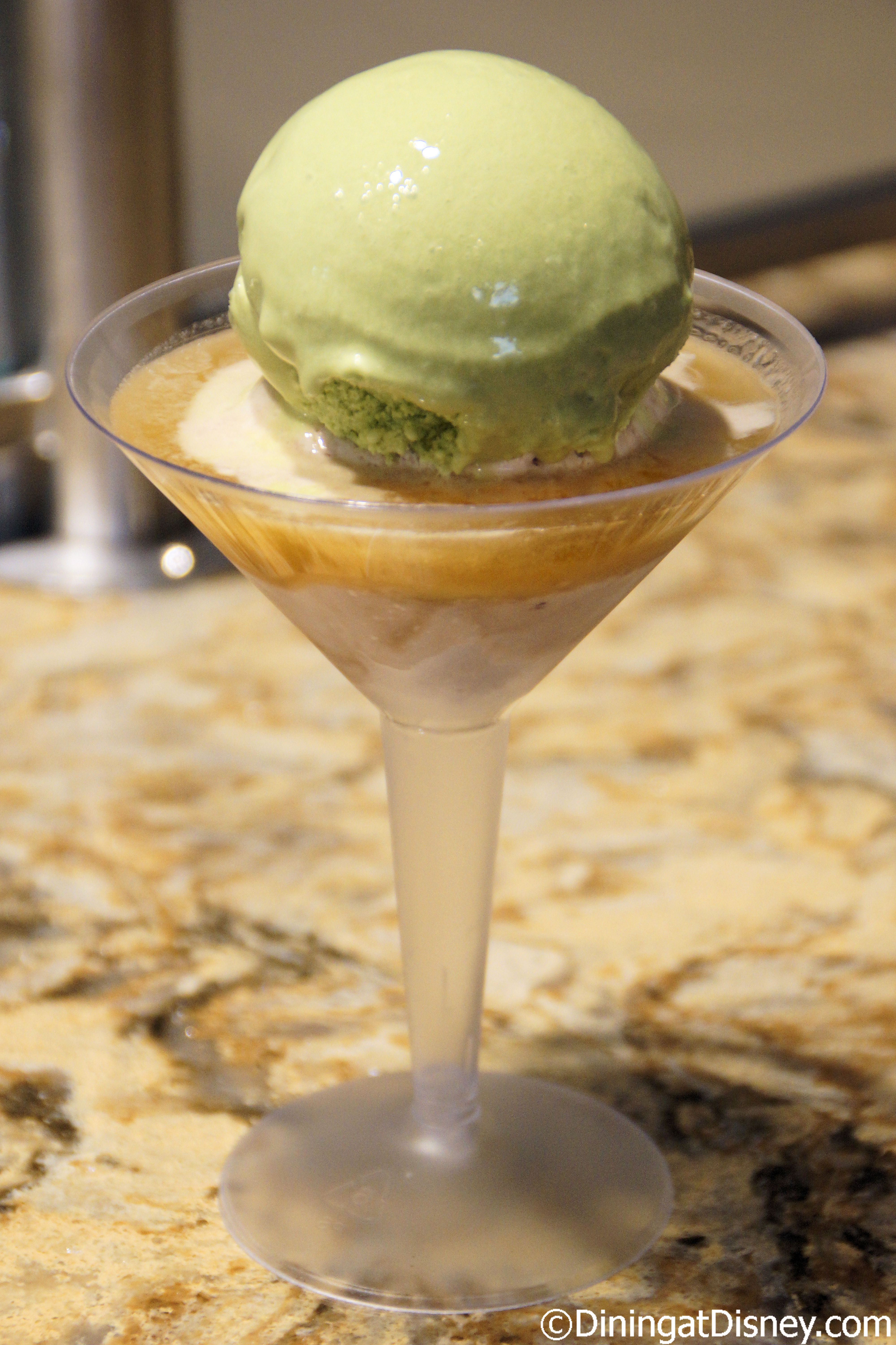 Review L'Artisan des Glace Ice Cream Martini