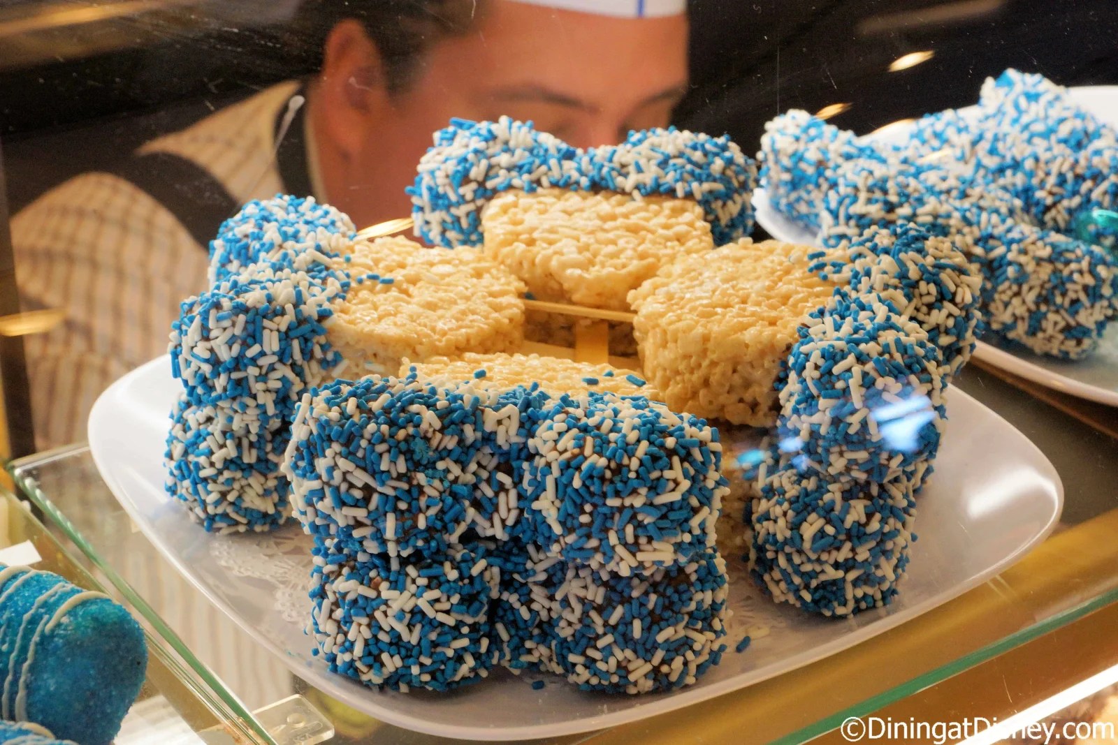 Frozen themed sweet treats available at the Disney Parks