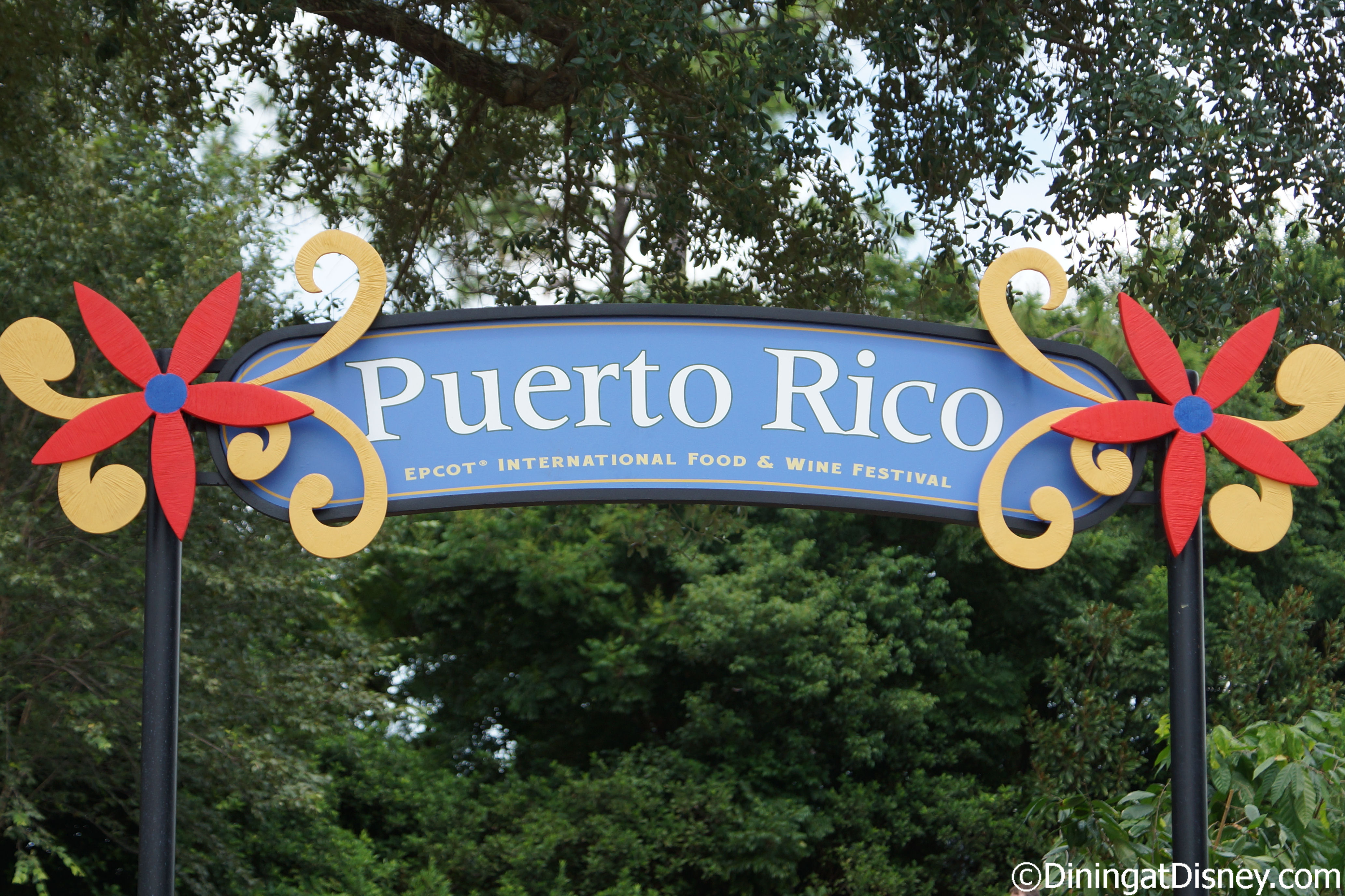2014 Epcot Food and Wine Festival Puerto Rico booth