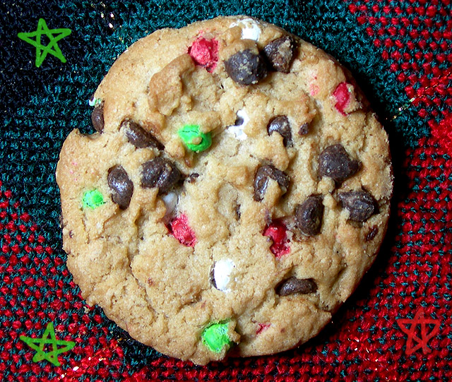 Holiday Chips Ahoy Cookies! Dinosaur Dracula!