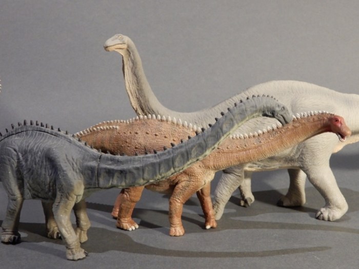 brontosaurus toy figure