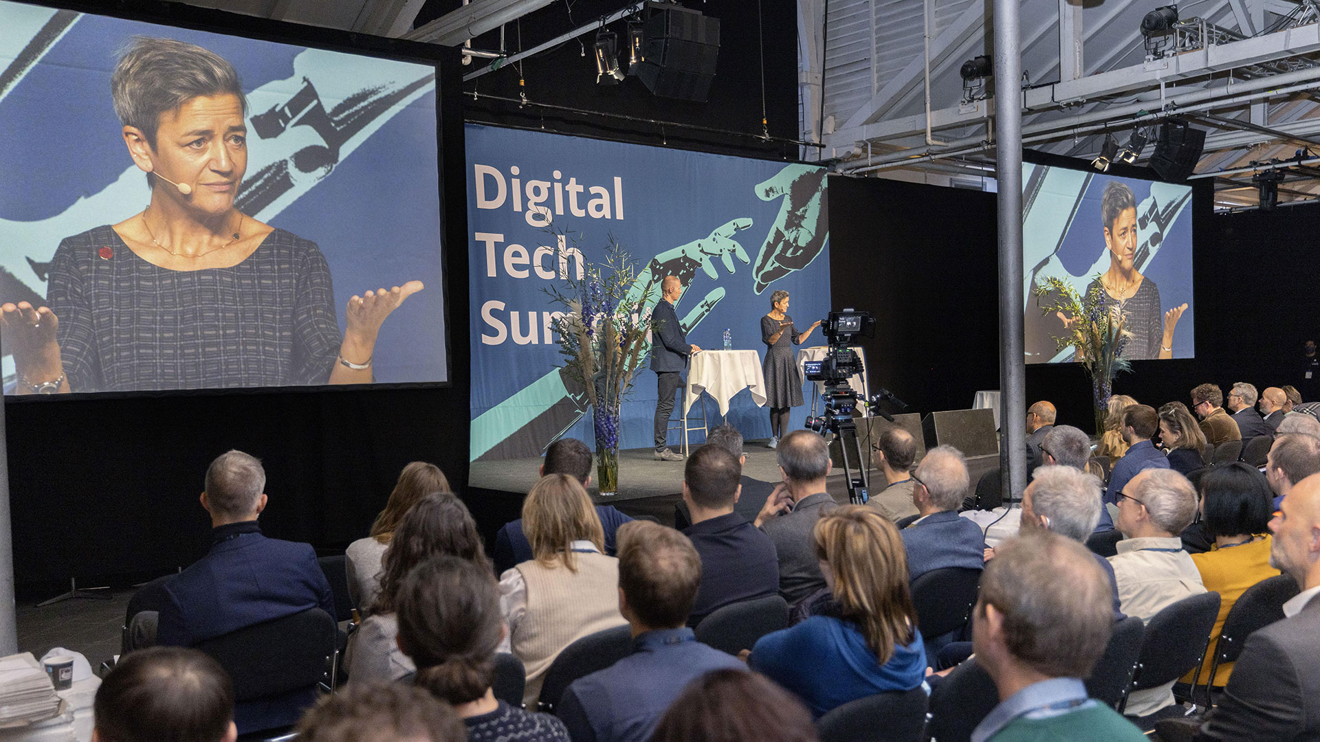 Digital Tech Summit 2023 AI Transforming Business DIREC