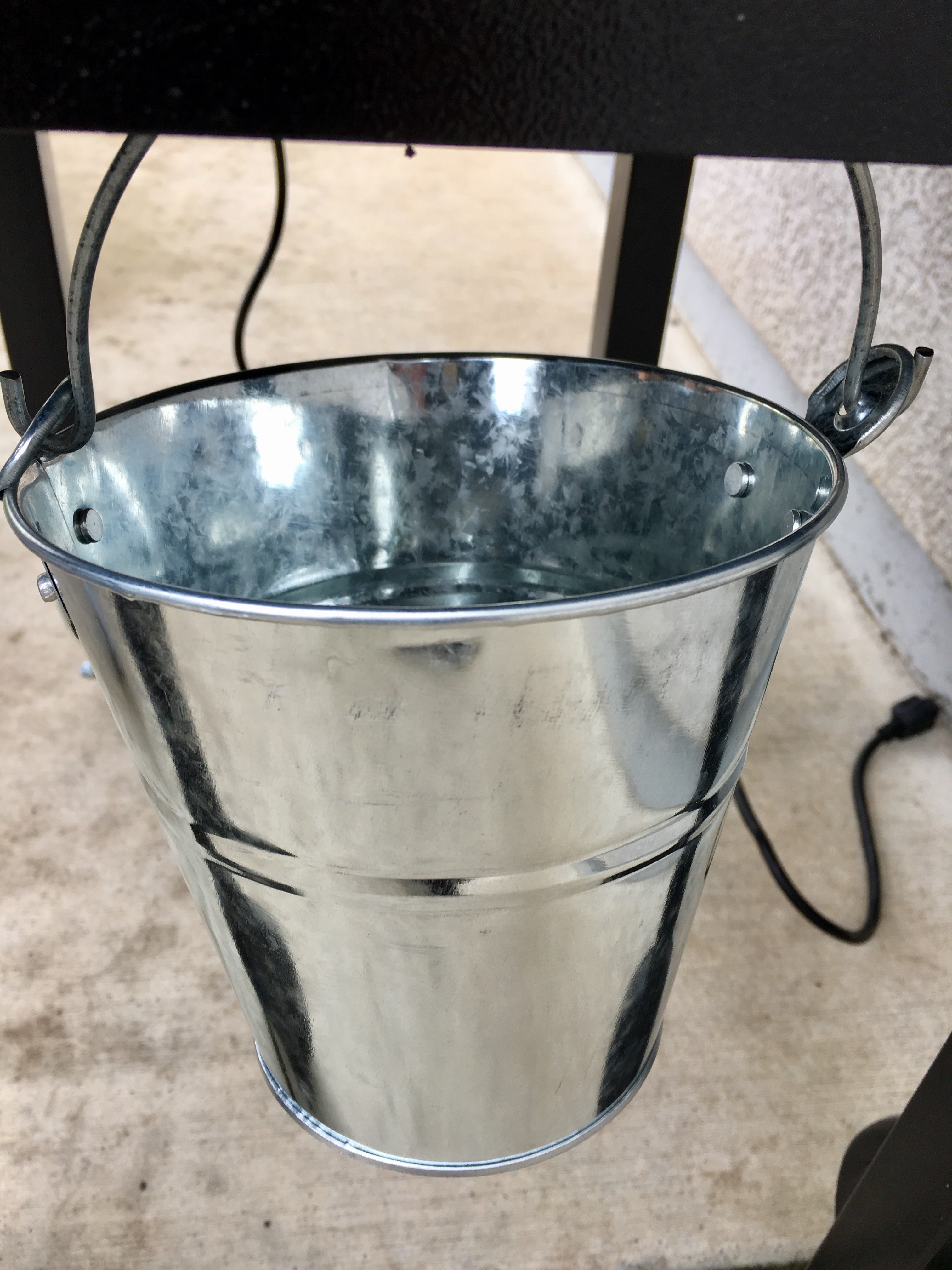 GREASE BUCKET FITS ALL TRAEGER® GRILLS Galvanized steel Direct Igniter