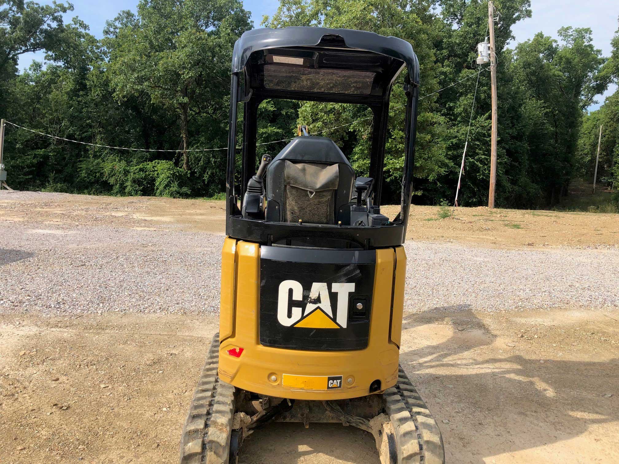 2020 CAT 301.7CR mini excavator Directional Drills