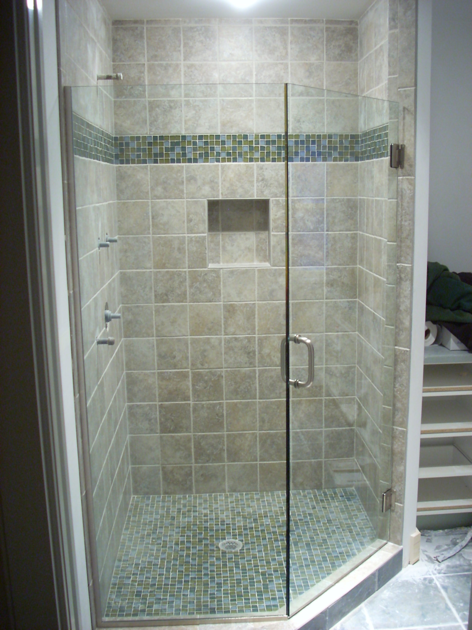 Neoangle Direct Shower Door