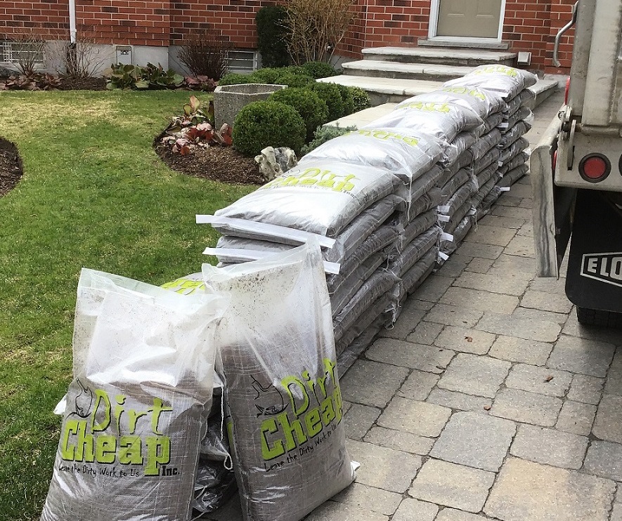 Minibags Dirt Cheap Soil, Aggregates, Grass Seed, Mulch Delivery