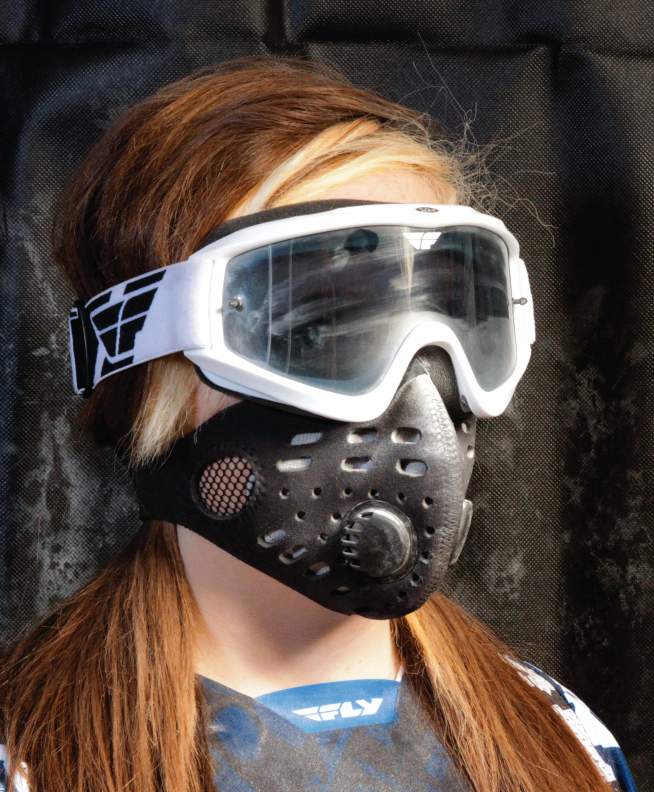 Production Evaluation WOLFSNOUT & RZ MASK Keeping the dust in the air