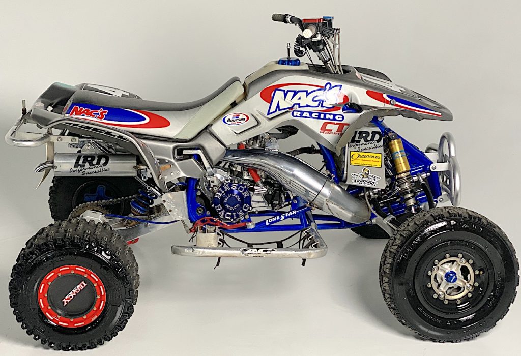 BEAUTIFUL VINTAGE HONDA TRX250R RESTORATION Dirt Wheels Magazine