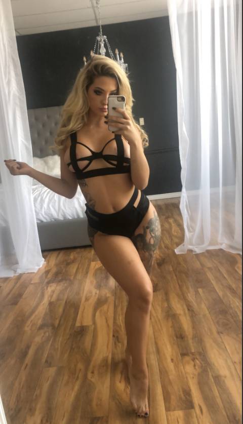 Ashley Resch Nude - DirtyShip.com