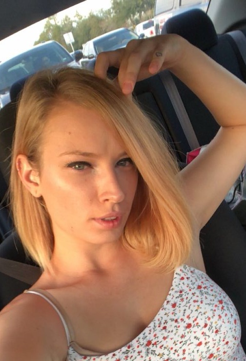 Asia Riggs - DirtyShip.com