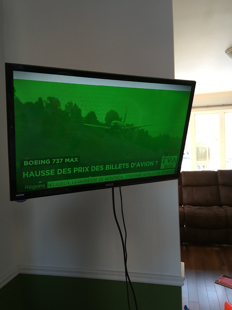 Green screen flashing while playback of live tv or recordings