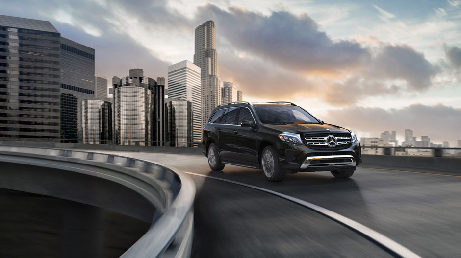 Mercedes’ Top Luxury SUVs Discover.Luxury