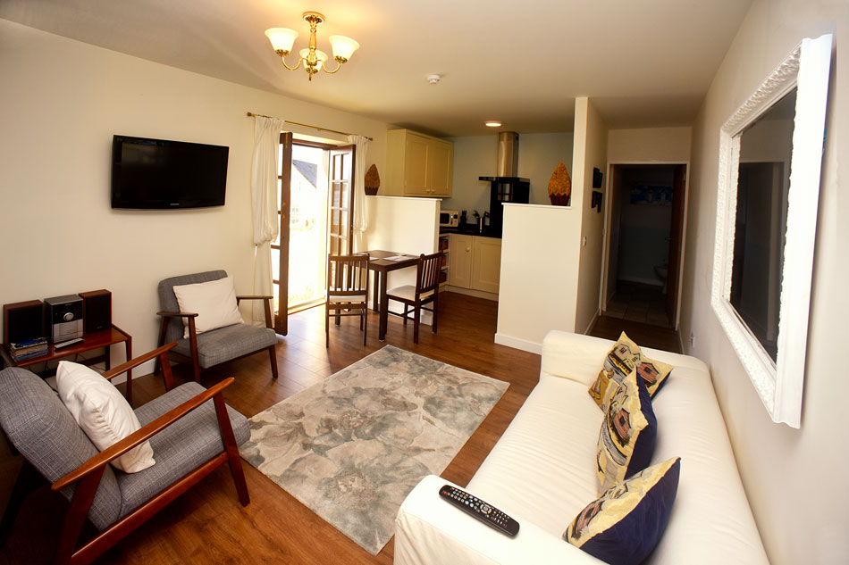 1/57 Aurora Apartment Discover Cullen