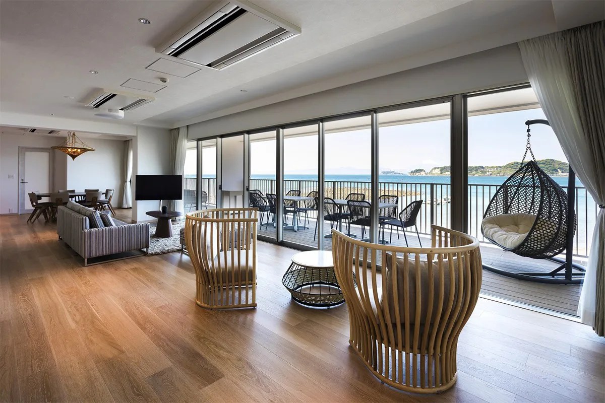 「THE HARBOR TERRACE／ザ ハーバーテラス」海に浮かぶようなバケーションレンタルで非日常という名の日常を