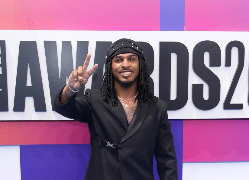 Who Do You Think You Are Lyrics Discover Lyrics