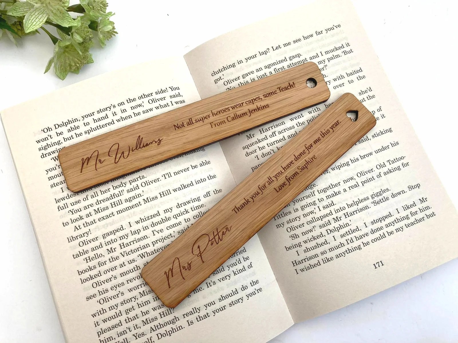 The Significance of Personalised Bookmarks for Small Businesses