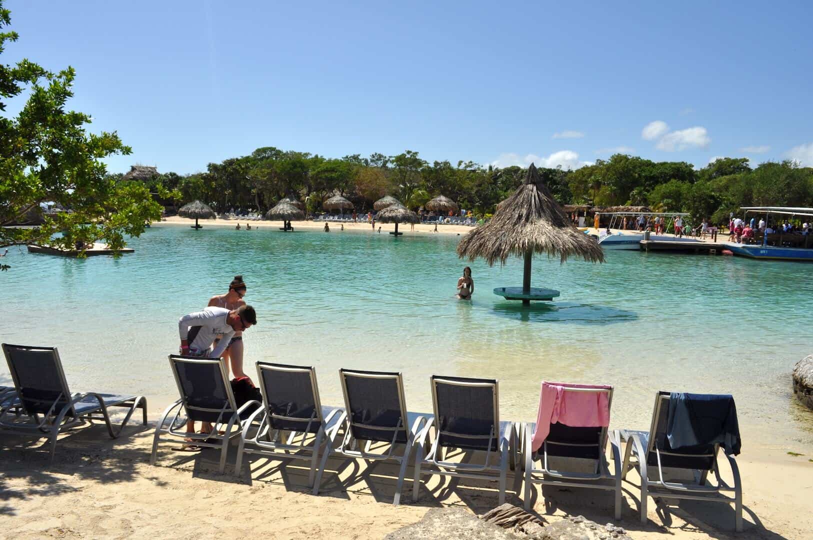 Little French Key Discovery Package Discover Roatan™ Excursions & Tours