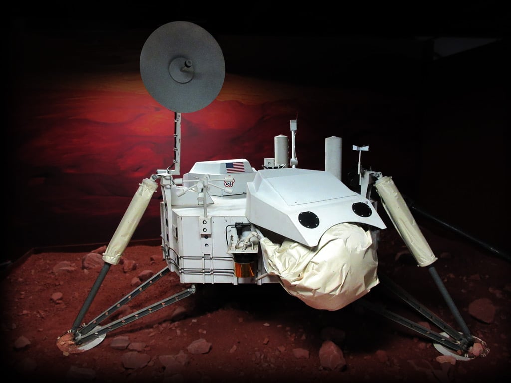 20 Juillet 1976 La sonde spatiale Viking 1 se pose sur Mars Nima REJA