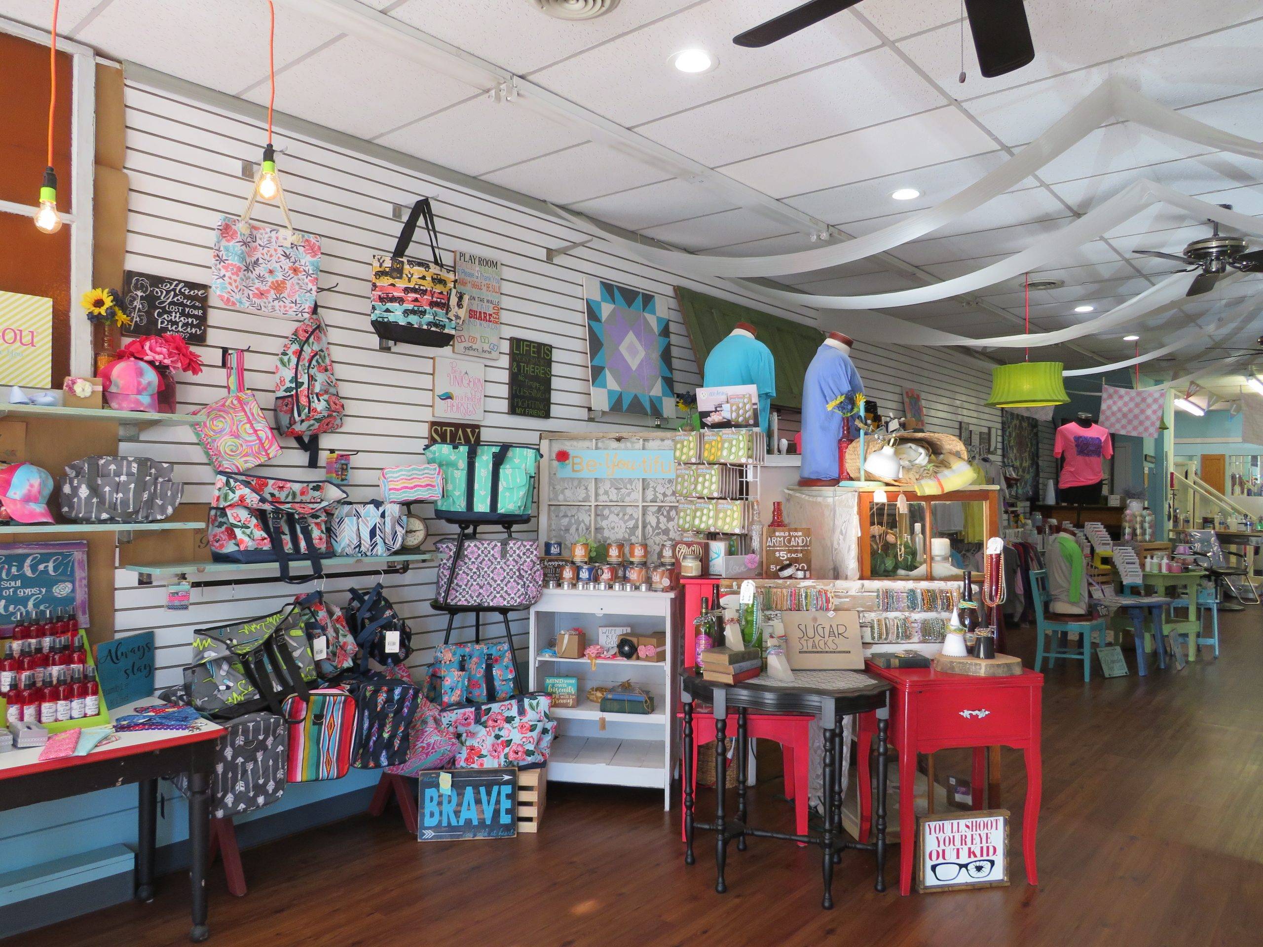 Shopping Discover Sullivan