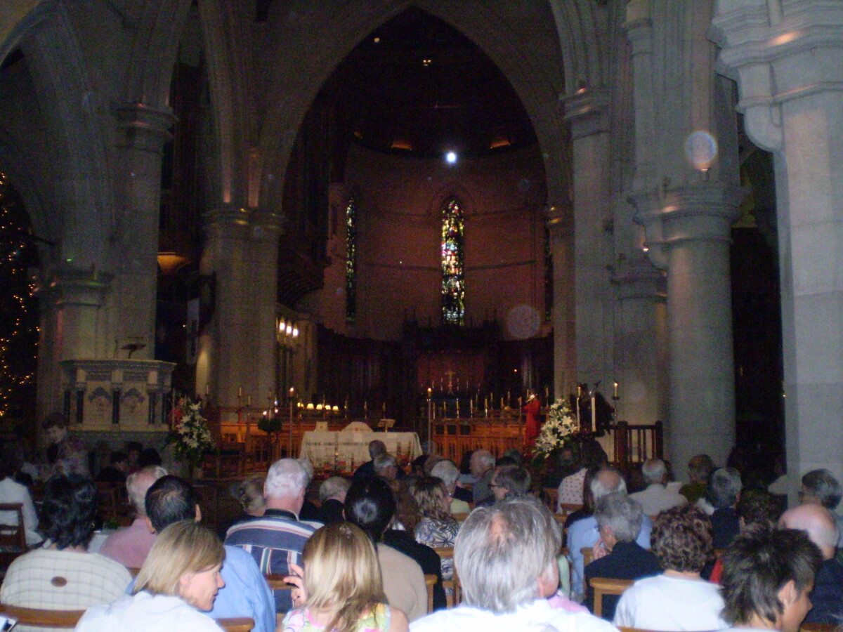 Christmas Day Dinner Christchurch 2023 Christmas Day service 2007, Christchurch Cathedral discoverywall.nz