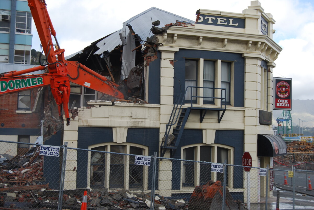Demolition, Aberdeen Street discoverywall.nz