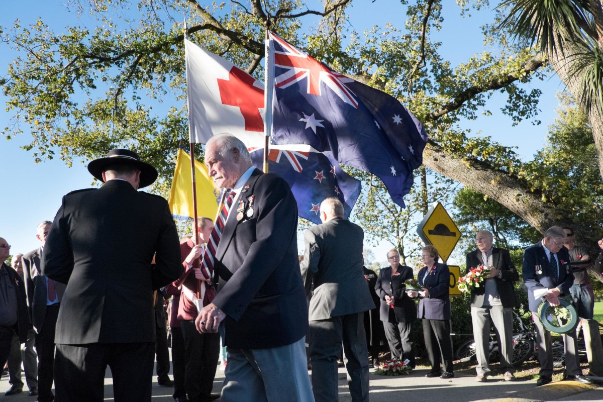 Crowd at Anzac Day parade, Halswell Road. discoverywall.nz