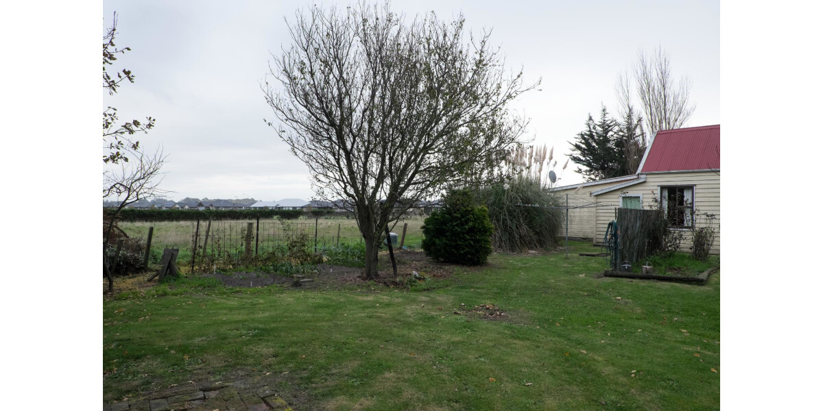 Garden at a house in Halswell discoverywall.nz