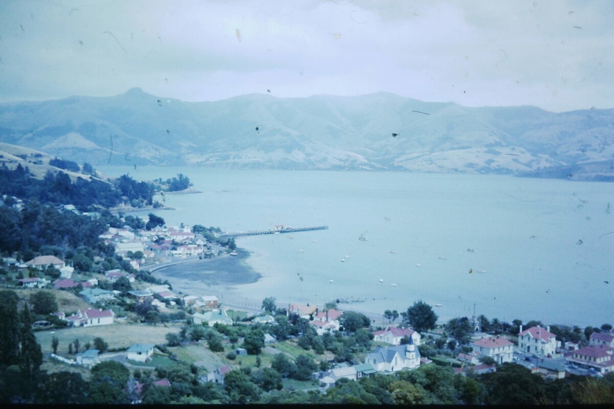 Akaroa from above discoverywall.nz