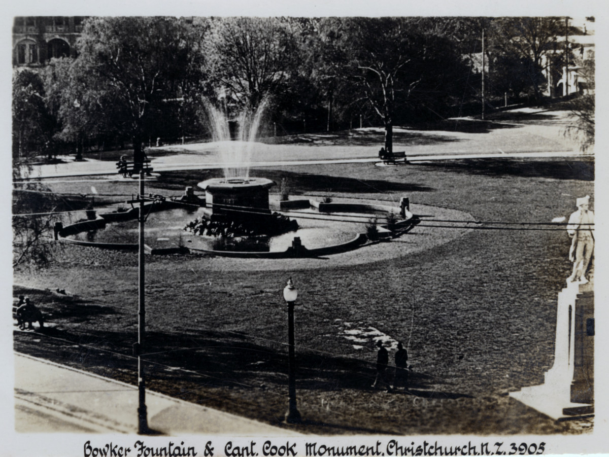Fountains on the Avon River discoverywall.nz