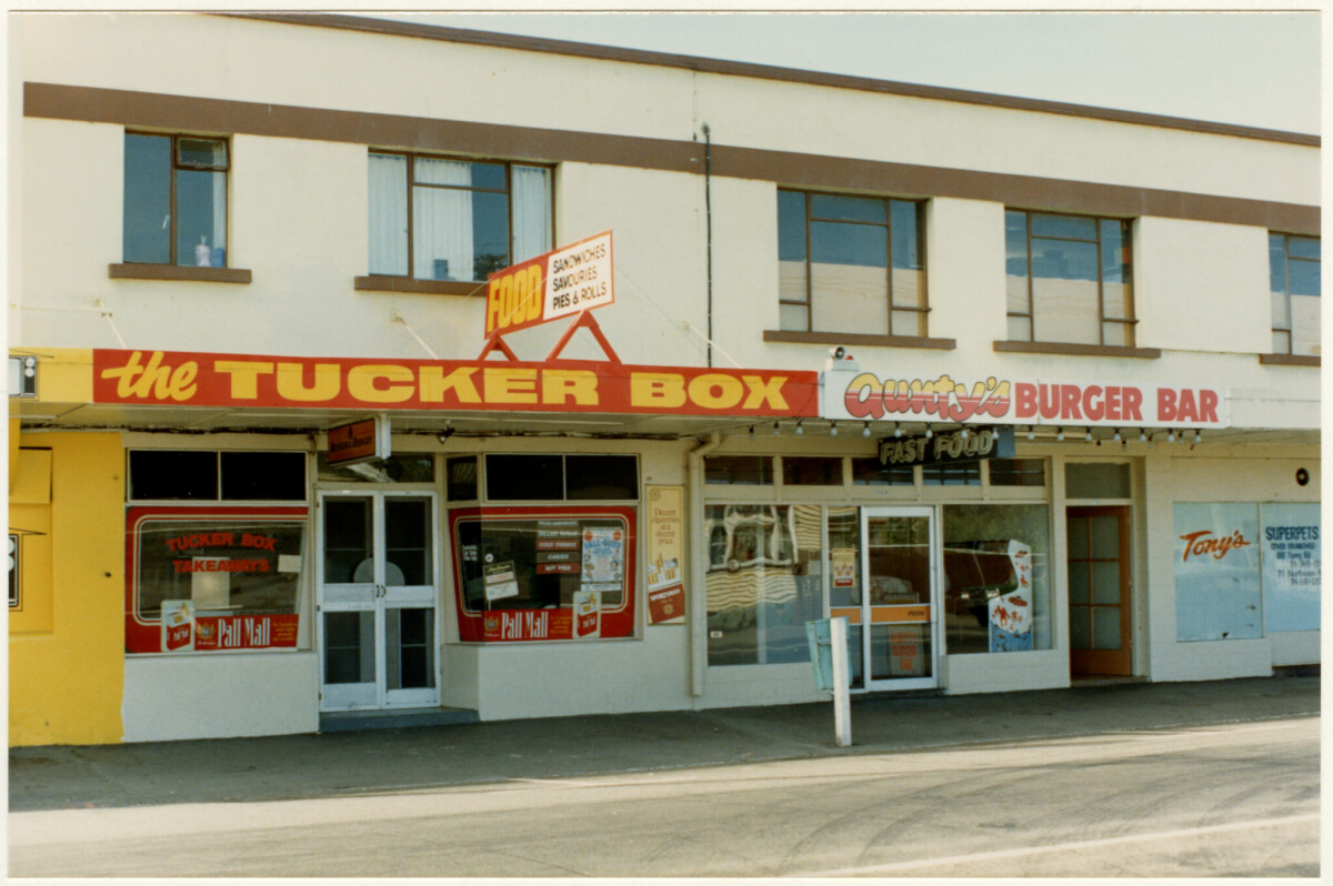 The Tucker Box on Lincoln Road discoverywall.nz