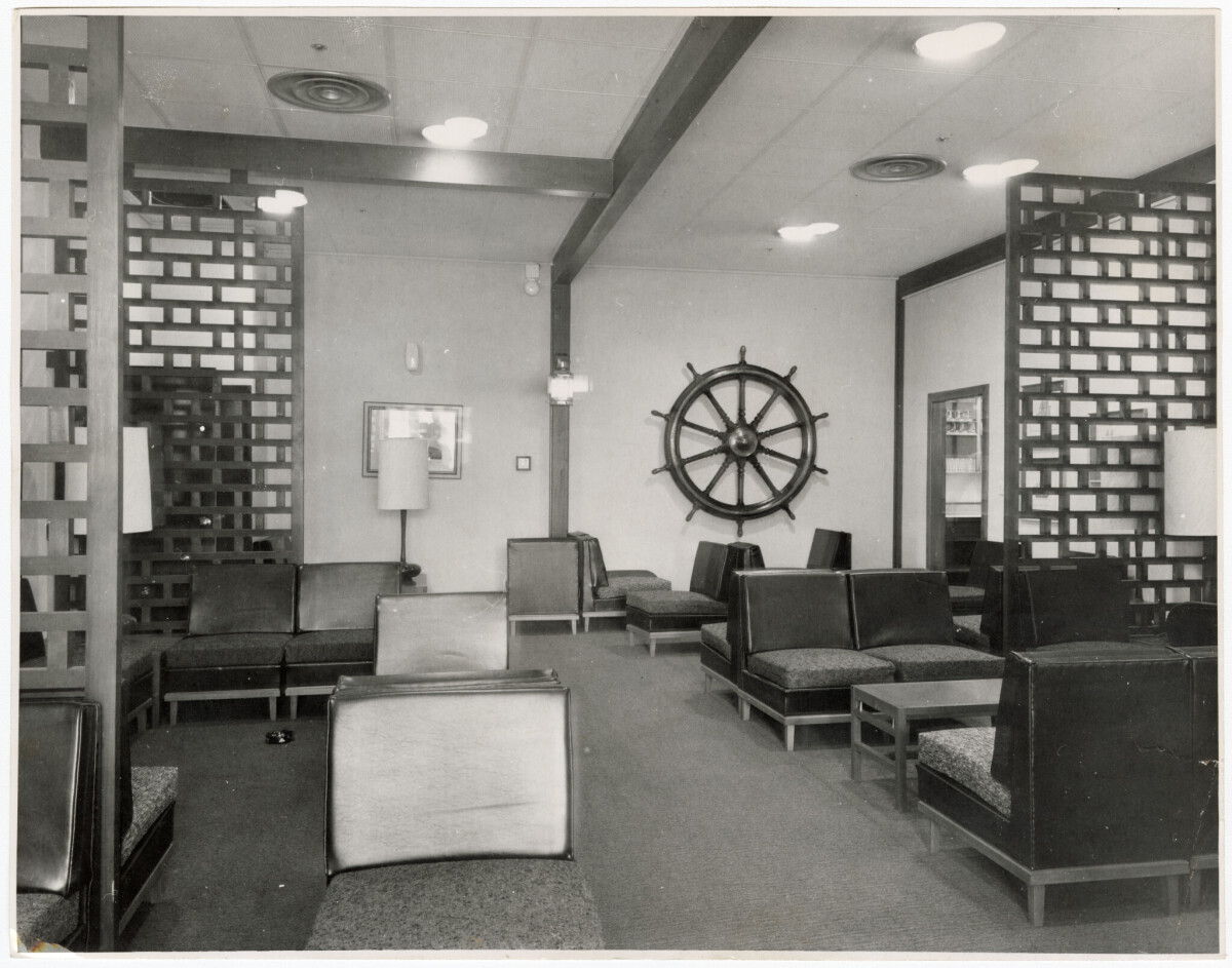 The White Heron Hotel discoverywall.nz