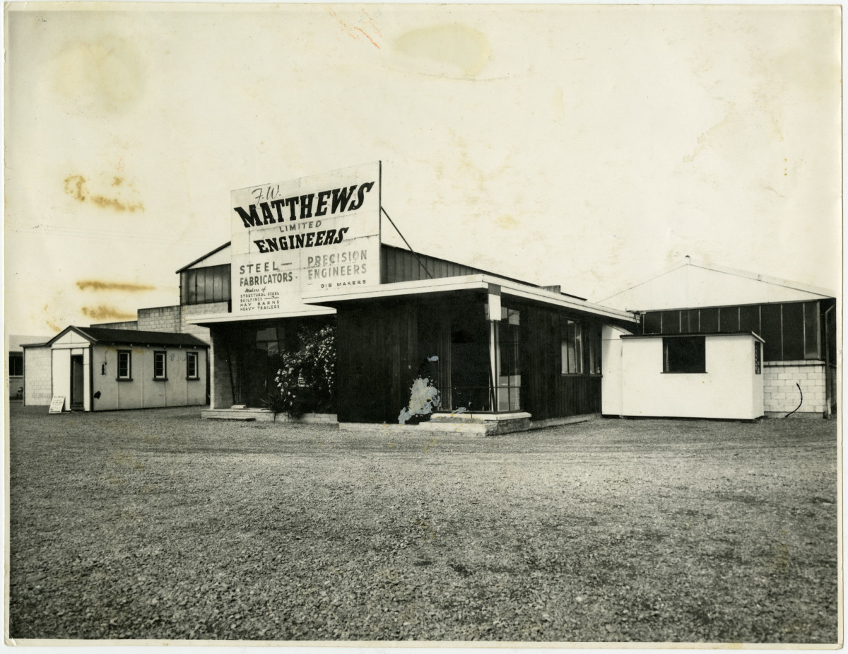 Engineering graduands discoverywall.nz