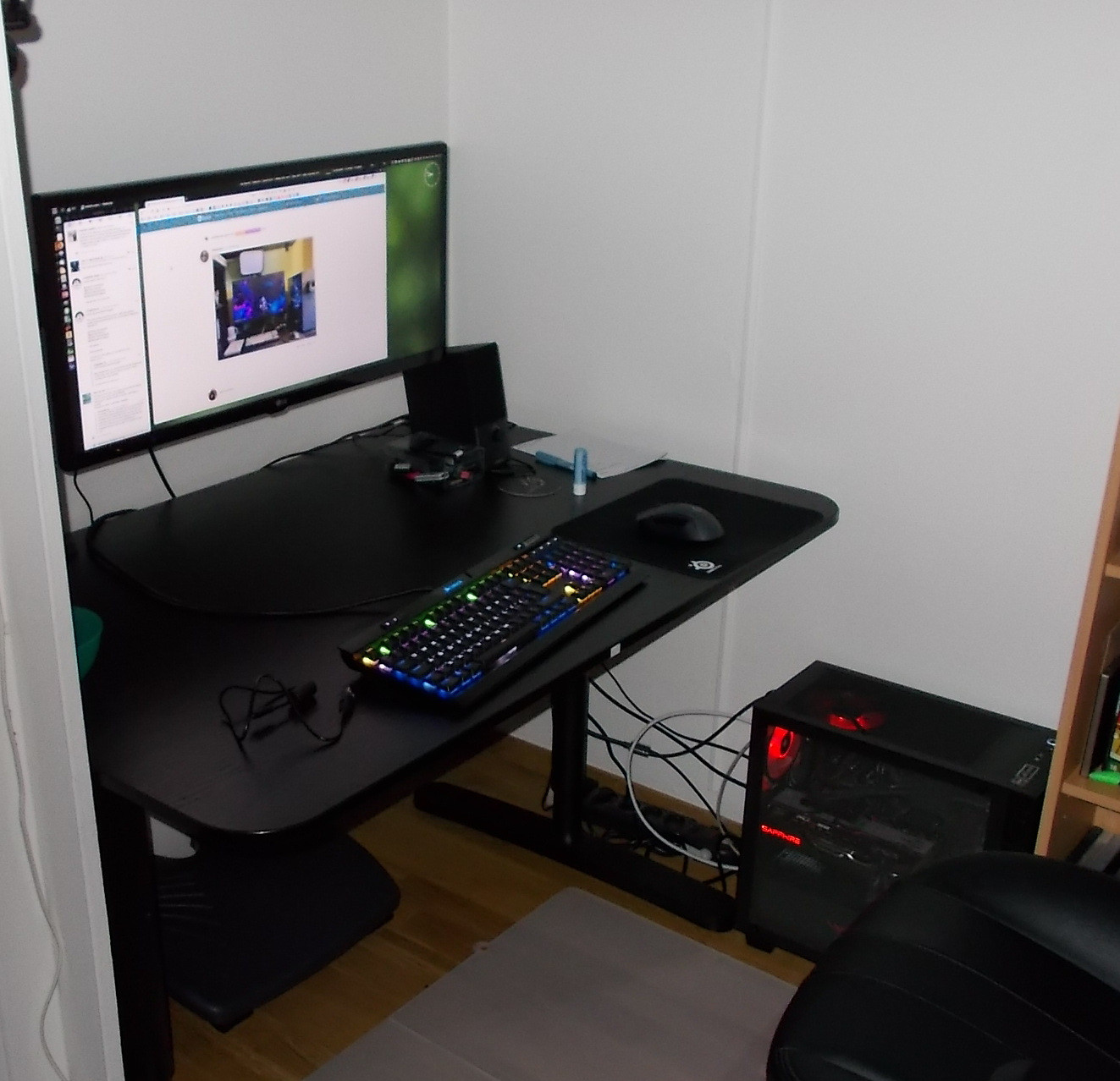 Show your PC/laptop/gaming setup Solus Forum Show your PC/laptop/gaming setup Solus Forum