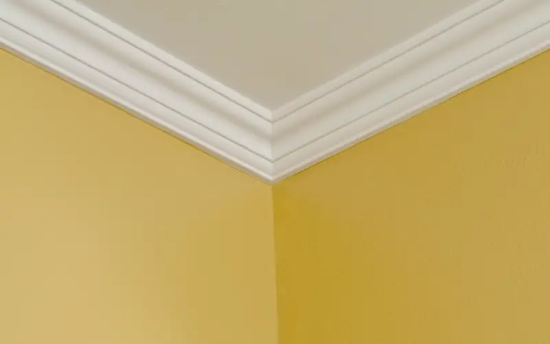 Crown Molding Vs Baseboard DiscussDiy