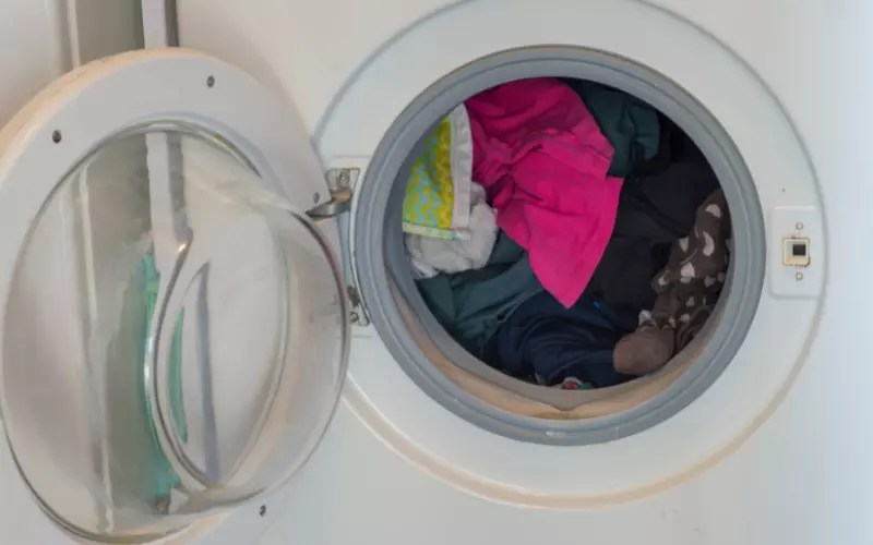 Samsung Washer Stuck on Spin Cycle (Causes & Fixes!) DiscussDiy