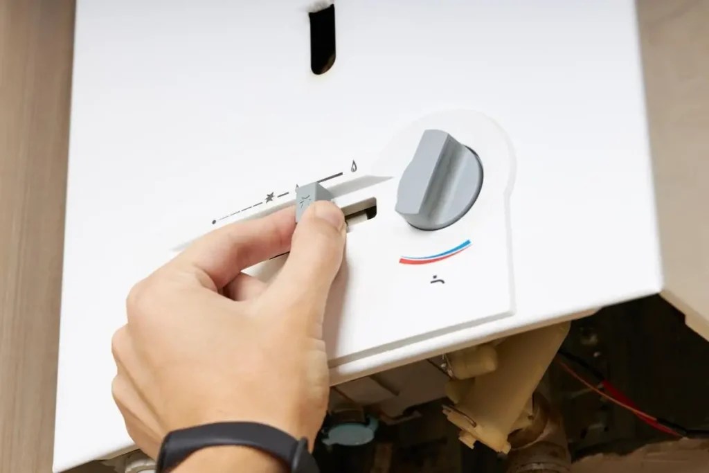 New Water Heater Runs Out of Hot Water Quickly (Causes& Fixes) DiscussDiy