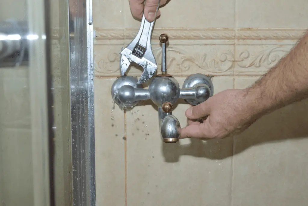 Water Still Comes Out of Faucet When Using Shower (StepByStep Solution!) DiscussDiy