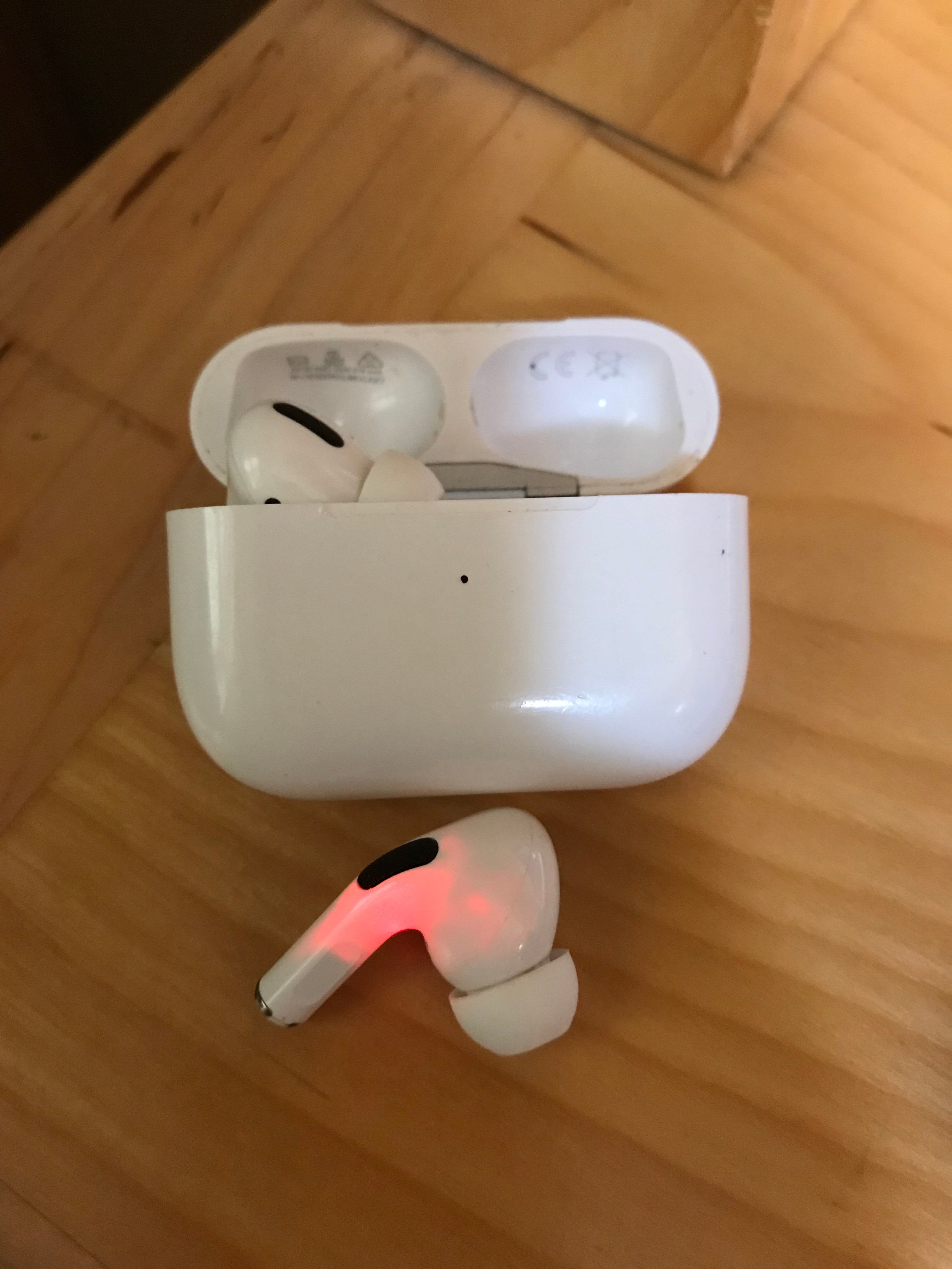 Airpod Pro Red Light Apple Community
