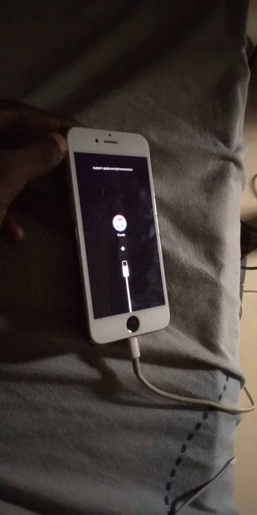 My phone fell down and went off when swit… Apple Community