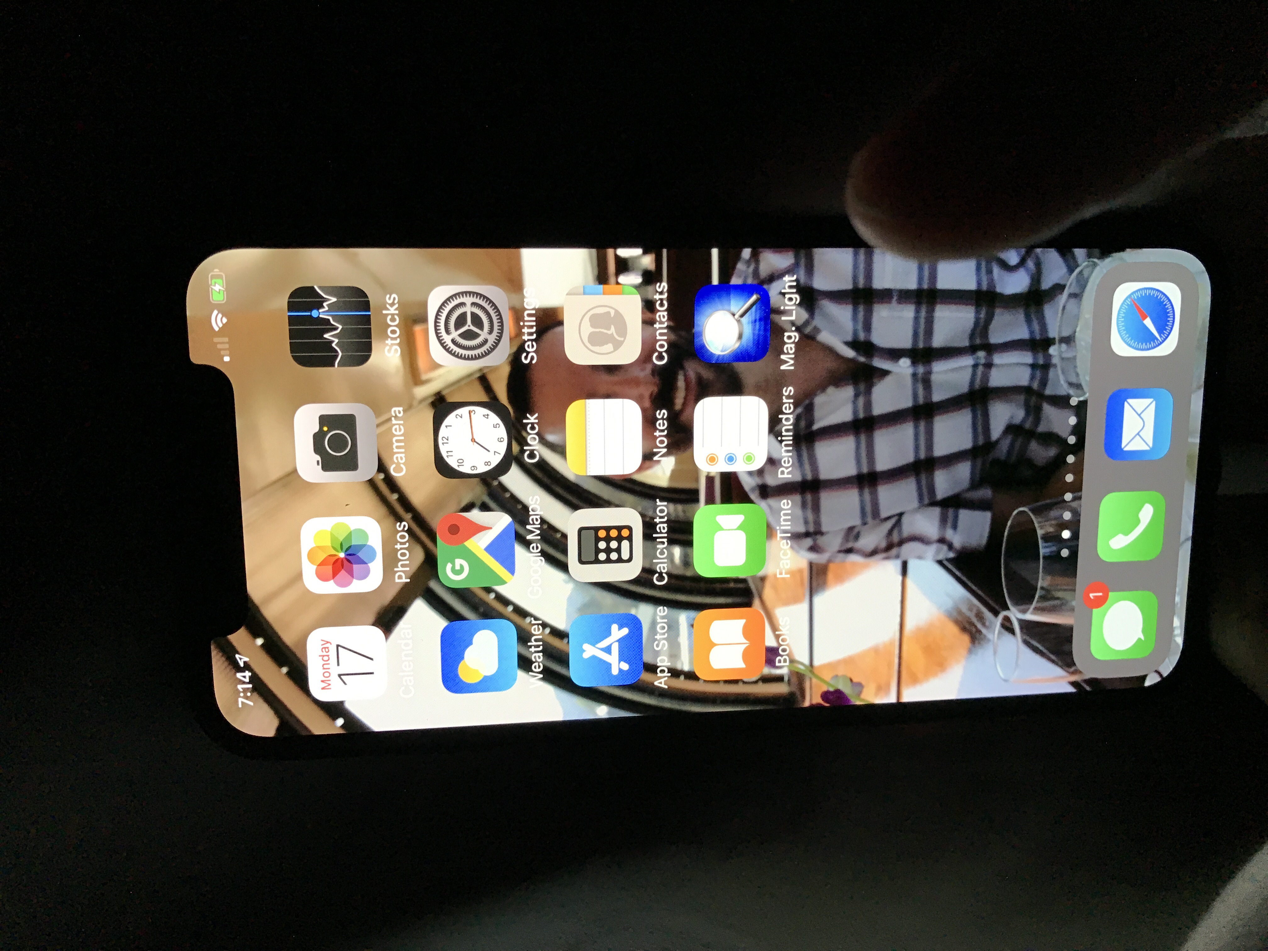 grey bar at bottom of iphone after ios 12… Apple Community