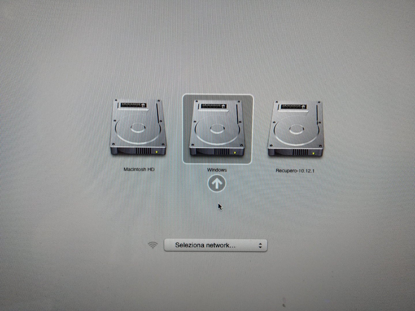Blinking Cursor when booting Windows 10 o… Apple Community