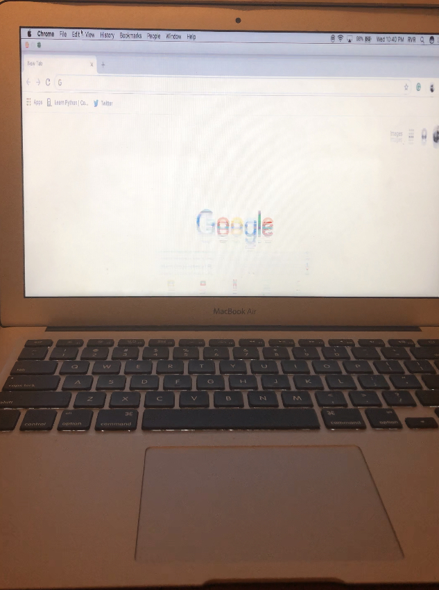 My MacBook Air screen keeps on glitching.… Apple Community