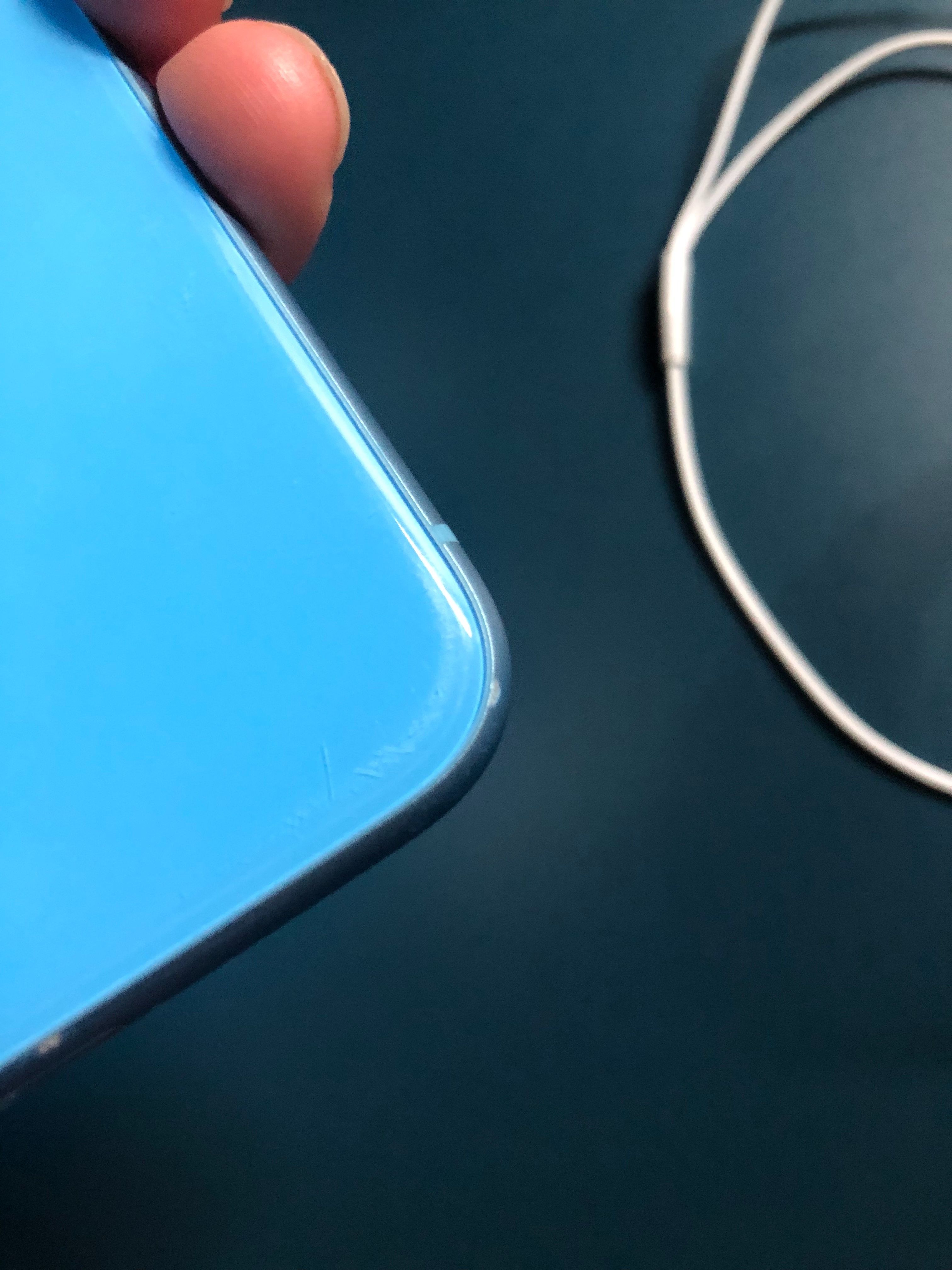 iPhone XR blue paint off Apple Community